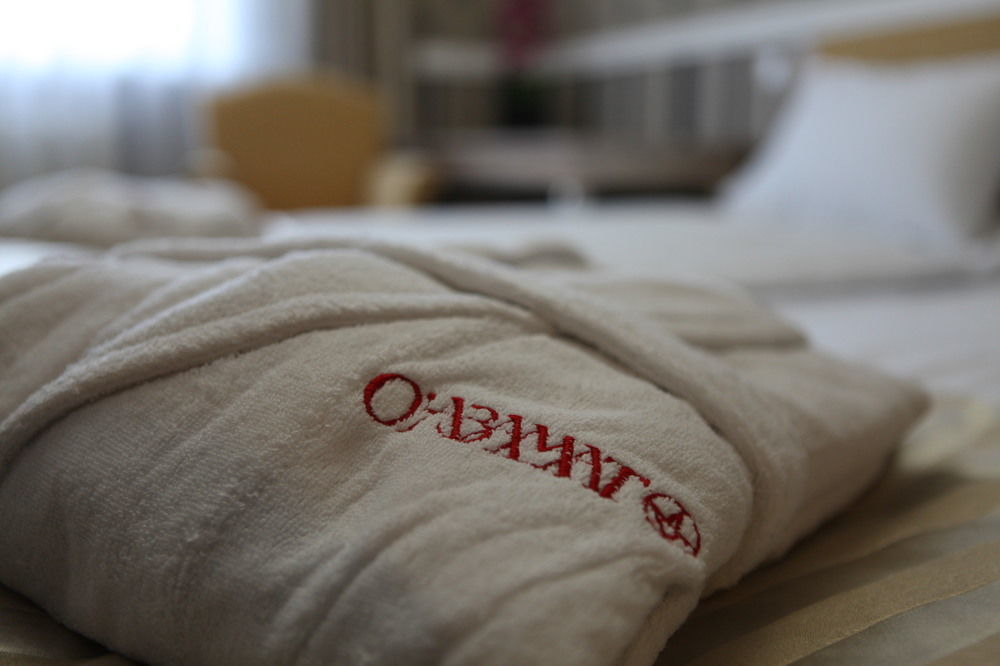 O Azamat Hotel Astana Ngoại thất bức ảnh