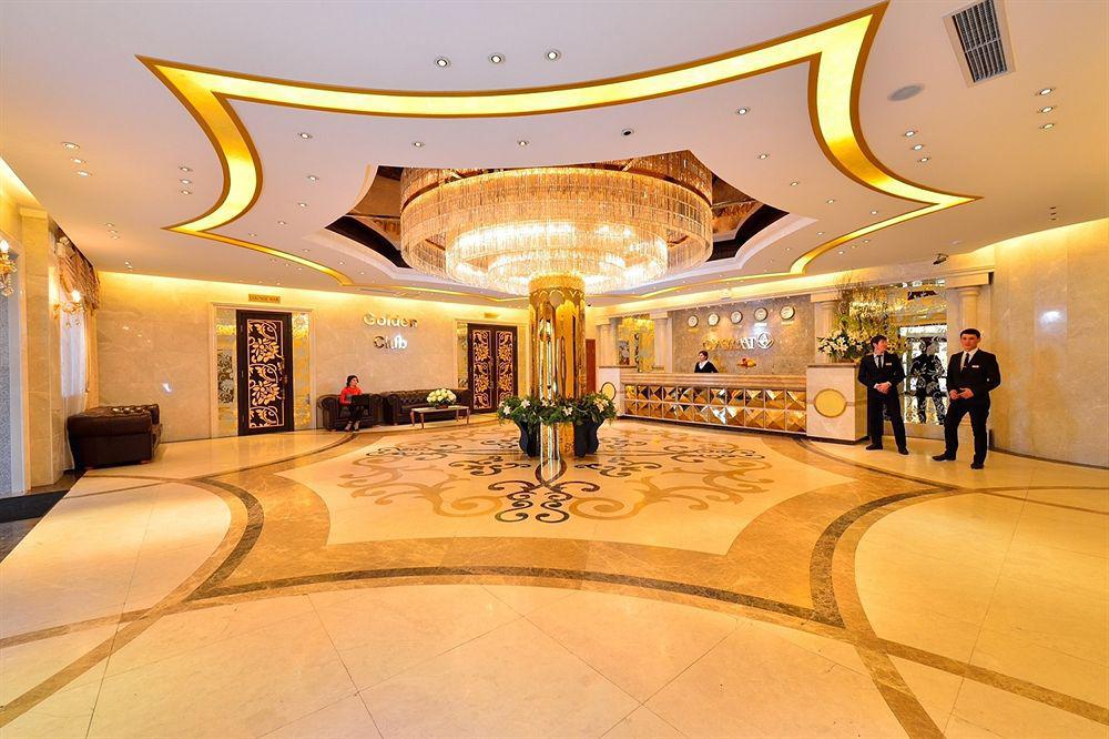 O Azamat Hotel Astana Ngoại thất bức ảnh
